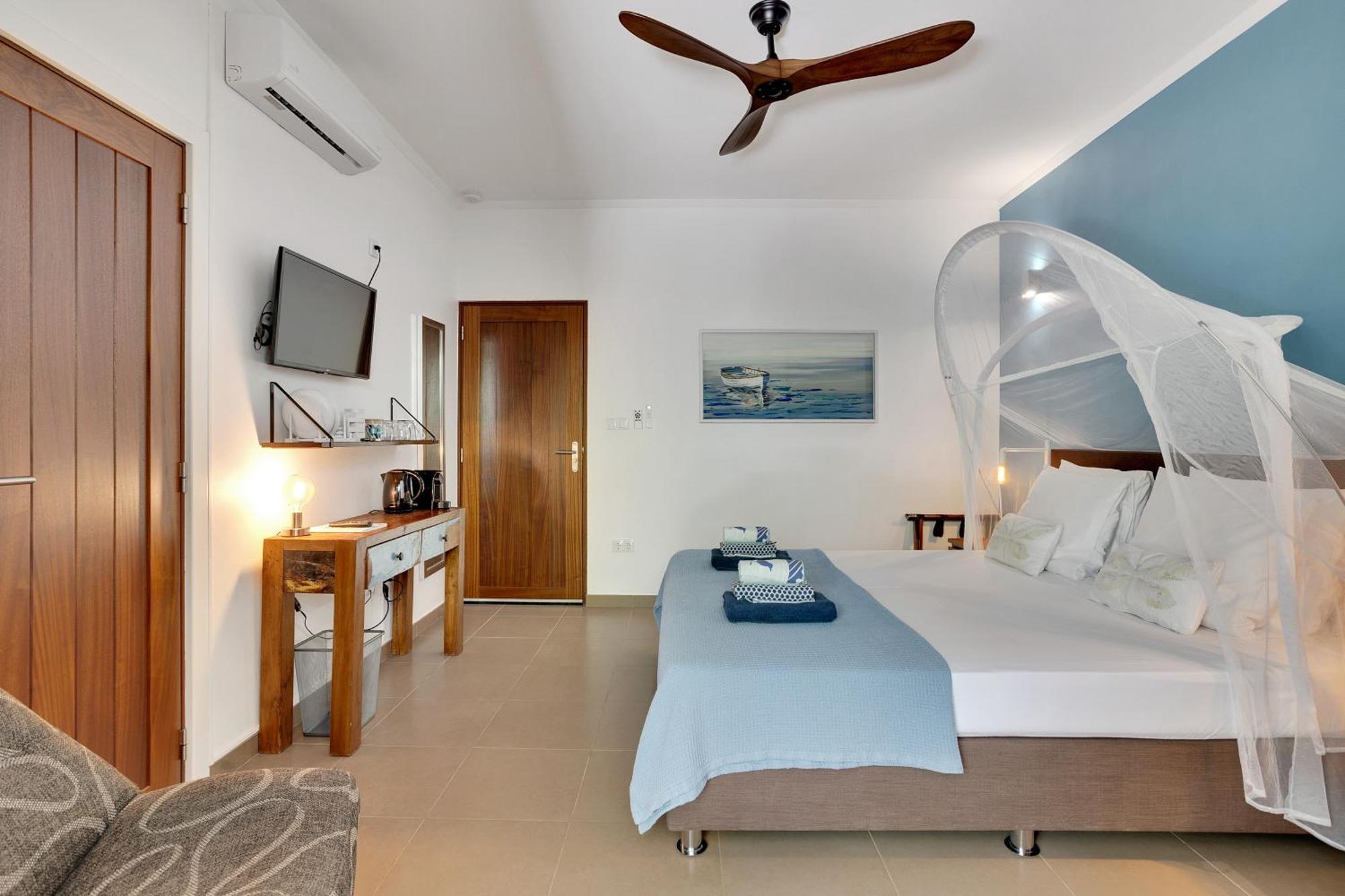 B&B Kas Chuchubi Кралендижк Екстериор снимка